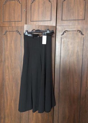Новая итальянская юбка-брюки черного и кремового цветов р-р 46.4 фото