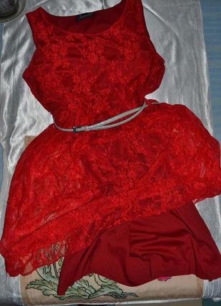 Мега -ярко-красное платье  glamour babe  ( england )  короткое кружевное с подкладкой