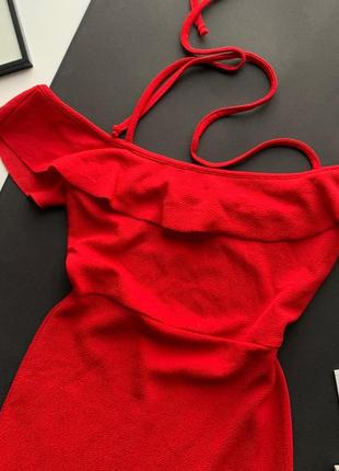 👗эффектное красное платье миди через шею/красное платье рюши открытые плечи👗8 фото