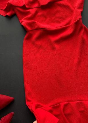 👗эффектное красное платье миди через шею/красное платье рюши открытые плечи👗7 фото
