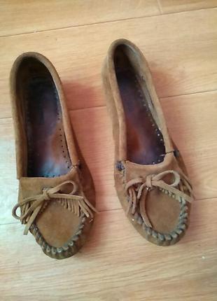 Макасіни minnetomka  40р по ст 26 см шкіряні