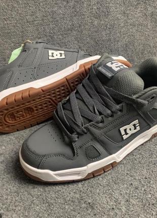 Дутые кроссовки dc stag shoes