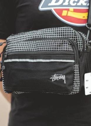 Вмістива сумка stussy