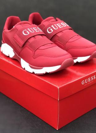 Кросівки guess