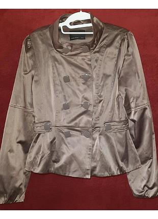 Легкая куртка фирмы vero moda