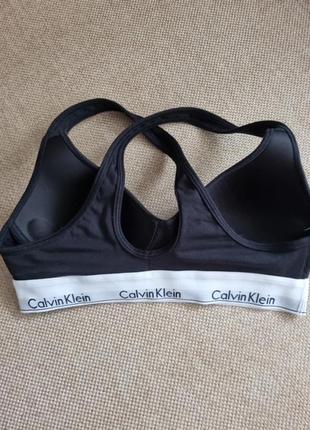 Бюстгальтер топ calvin klein3 фото