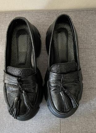 Кожаные лоферы с косточками на платформе 😍2 фото