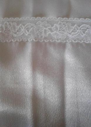 Белоснежная атласная нижняя юбка, подъюбник с кружевом с разрезом батал marks & spencer5 фото
