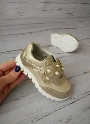 Кроссовки для девочек сказка