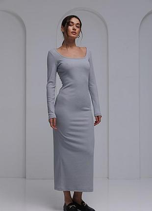 Акция оливковое платье с вырезом на спине