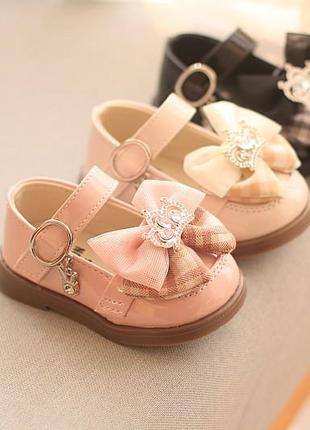 Стильні туфельки для найменших (12)