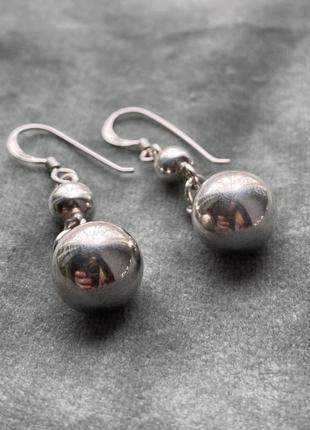 Серебряные серьги с шариками3 фото