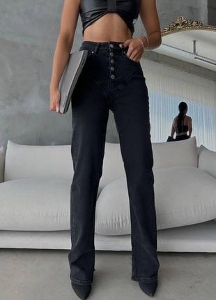 Черные джинсы трубы с кокеткой с пуговицами на высокой посадке качественные стильные2 фото
