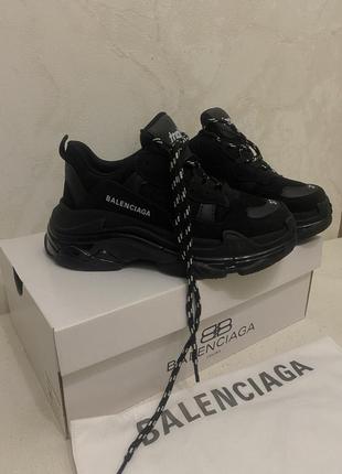 Кроссовки женские balenciaga