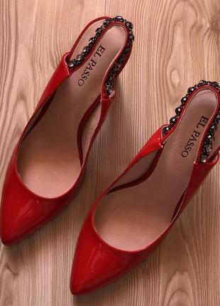 Туфли, закрытый босоножек