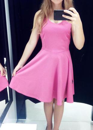 Красивое розовое платье reserved с открытой спиной1 фото