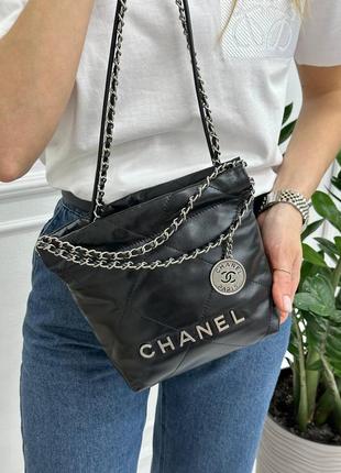 Сумка chanel фурнітура золото / срібло  матеріал:шкіра розмір: 23*18*8 упаковка пильовик1 фото