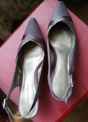 Туфлі босоніжки слингбеки  kitten heel 41 розмір каблук маленький кіттен хілл сірі гострий ніс8 фото