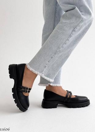 Черные натуральные кожаные туфли лоферы балетки с ремешками на толстой подошве кожа4 фото