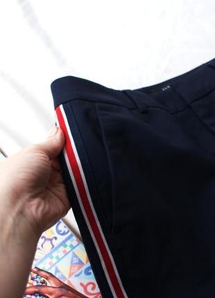 Брендовые актуальные зауженные брюки с полосами zara2 фото