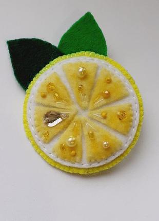Брошка лимон із фетру7 фото