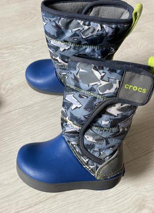Crocs