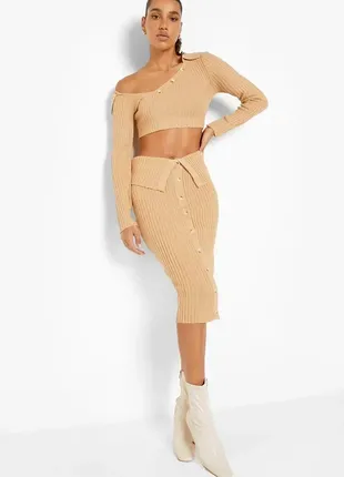 Вязаная миди юбка на пуговицах