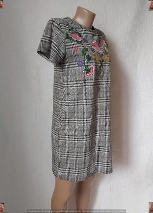 Фирменное zara мини платье в нарядную клетку с вышивкой и паетками, размер м-л3 фото