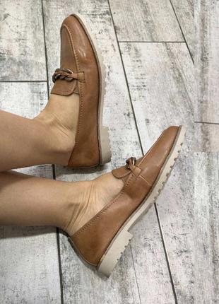 Шкіряні жіночі туфлі лофери tamaris 37-38 розмір8 фото
