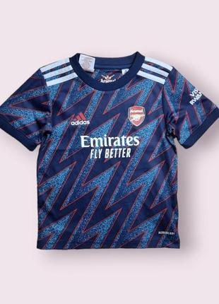 Новая футболка "adidas" arsenal на 5-6 лет (110-116 см)