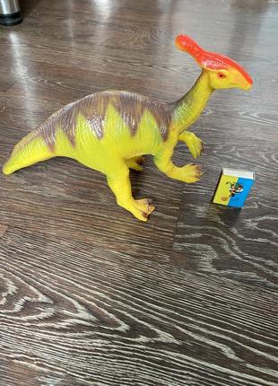 Новый резиновый динозавр, рычит