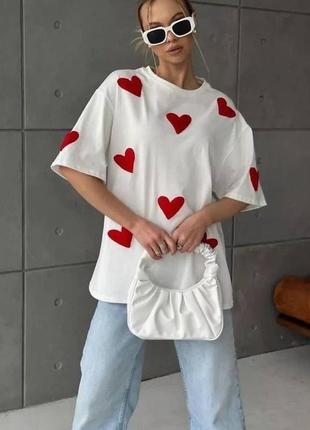 Жіноча оверсайз футболка з сердечками, з принтом серця, вільного крою, базова, трикотажна, котон, бавовна, туреччина, майка3 фото