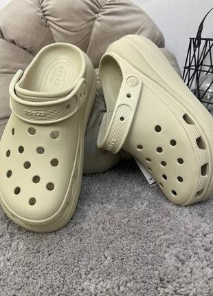 Женские кроксы сабо crocs classic crush bone лидер продаж все размеры в наличии1 фото