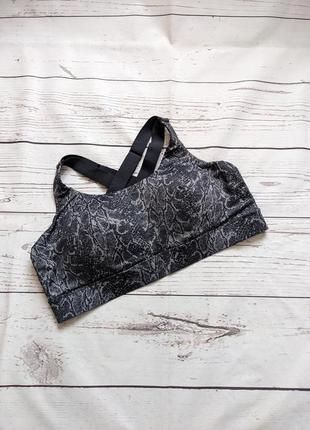 Спортивный топ с чашками от h&m
