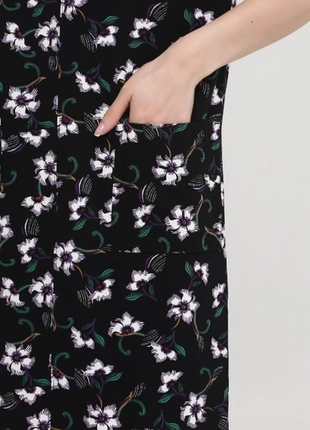 Повседневное платье с карманами в цветочный принт 14/48-50 размера3 фото