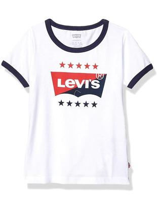 Новая футболка levis 5-6 лет