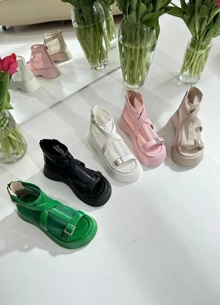 Літні босоніжки черевики в сіточку на платформі у зеленому чорному білому бежевому та пудровому кольорі ❤️❤️❤️4 фото