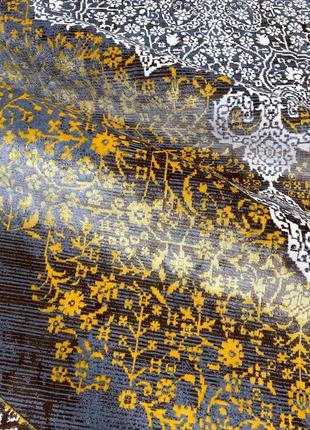 Шелковый ковер в стиле современная классика ясе талои 150х225 см коричневый с желтым10 фото