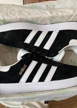 Кроссовки adidas gazelle black/white6 фото