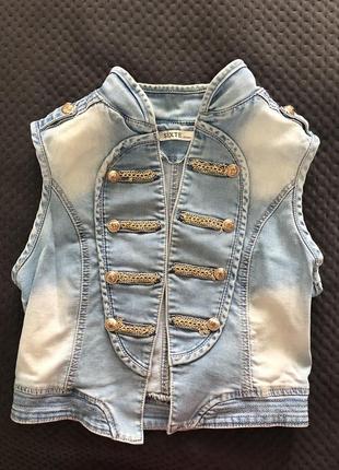 Жилетка джинсова