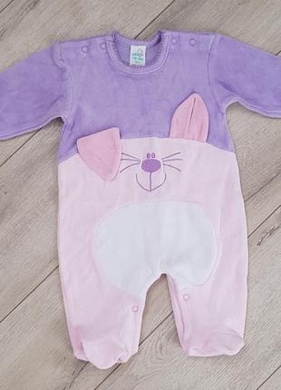 Велюровий чоловічок