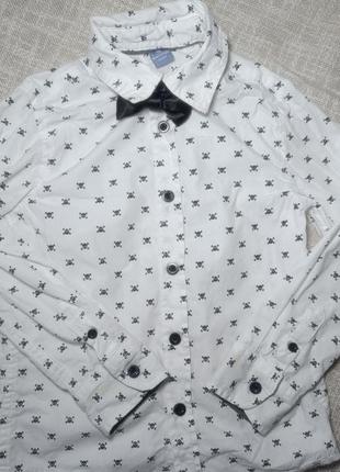 Рубашка для мальчика. рубашка с длинным рукавом. рубашка с бабочкой