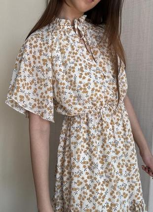 Сукня міні в квітковий принт misguided3 фото