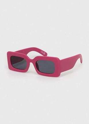 Сонцезахисні окуляри .рожеві окуляри.