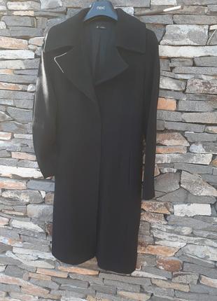 Шерстяное пальто с потайными пуговицами1 фото