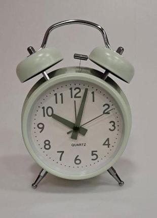 Часы будильник clock на батарейке аа настольные часы с будильником ku-22
