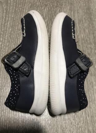 Clarks мокасины кожаные туфли на девочку