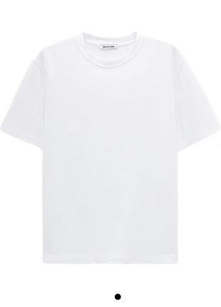 Базовая белая футболка оверсайз1 фото