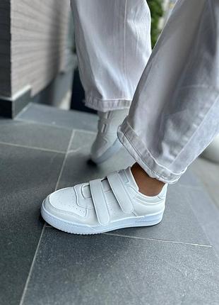 Кроссовки на липучках7 фото