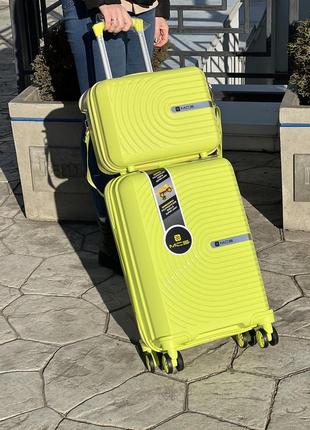 Бьюті - кейс для валізи пластикова mcs туреччина ручна поклажа 16 літрів